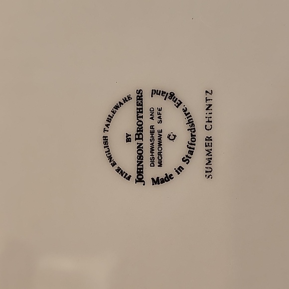 Summer Chintz 10.5" Plate / Johnson Brothers EUC - Picture 3 of 3